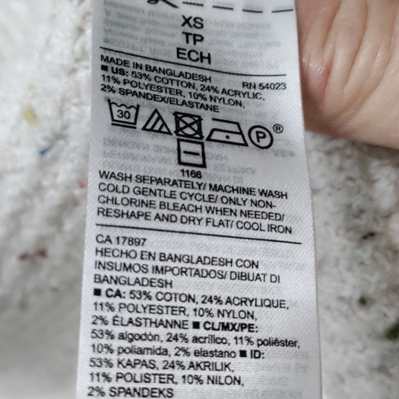 Sweater vest - Picture 3 of 6